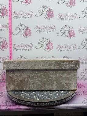 Storage bin shiny Velvet Gift Box – Cream/Tan Decorative Storage